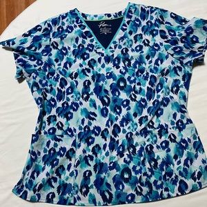 Healing Hands Premier Scrub Top- Blue Green Leopard